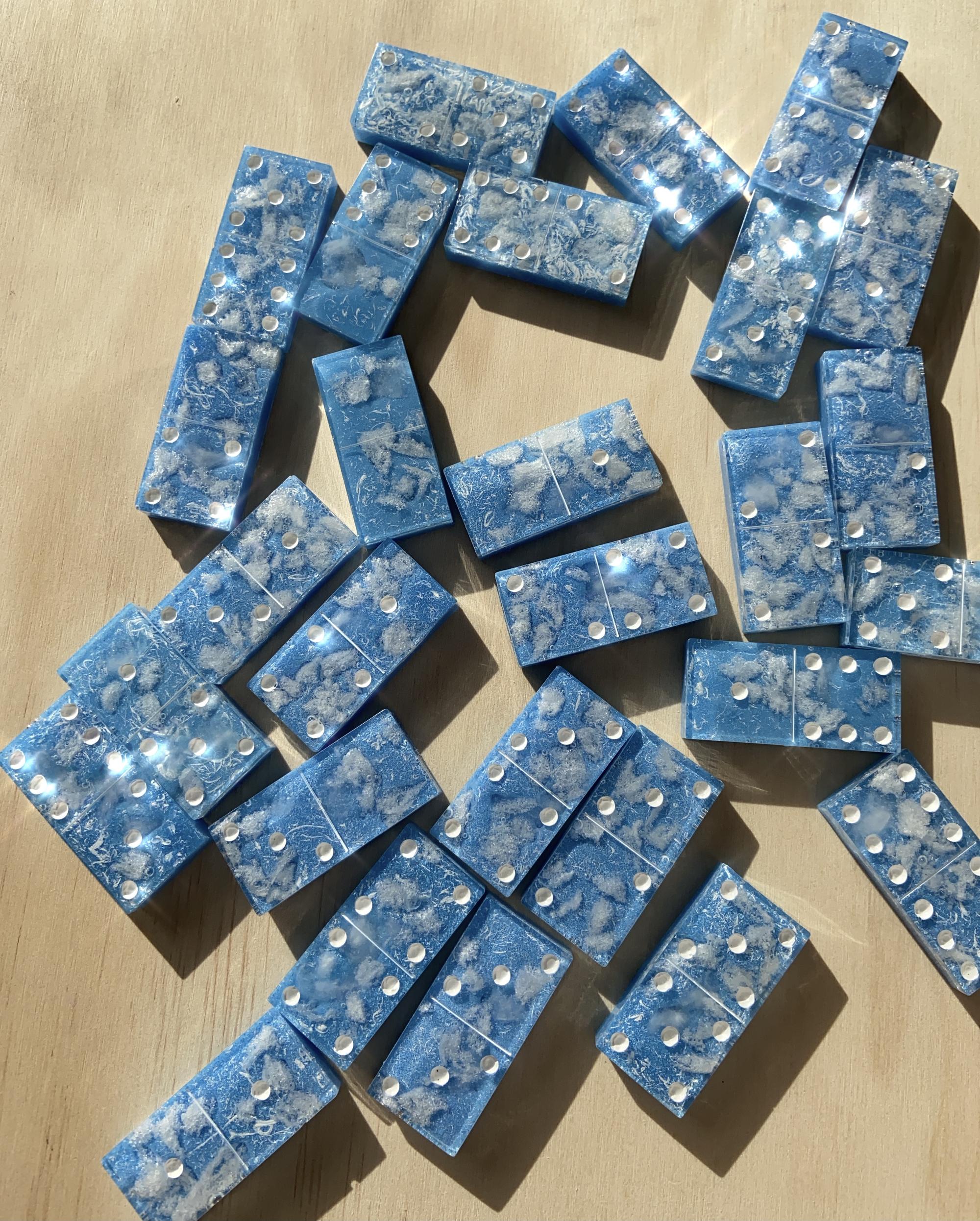 cloud domino set